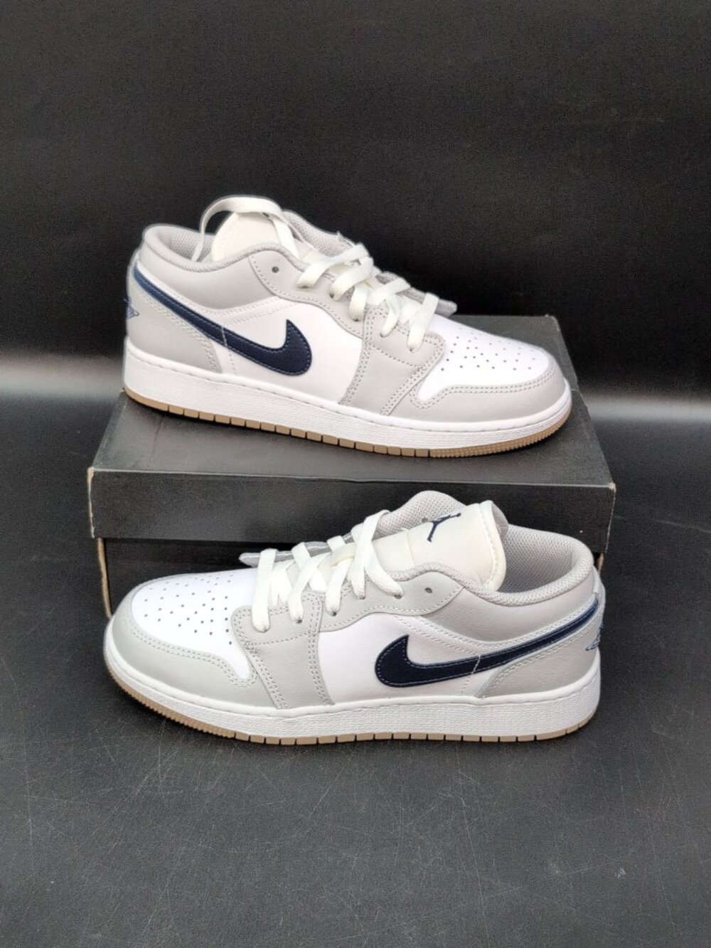 Nike Air Jordan 1 Low GS Youth Sneaker US 5.5Y White Midnight Navy 552560 146